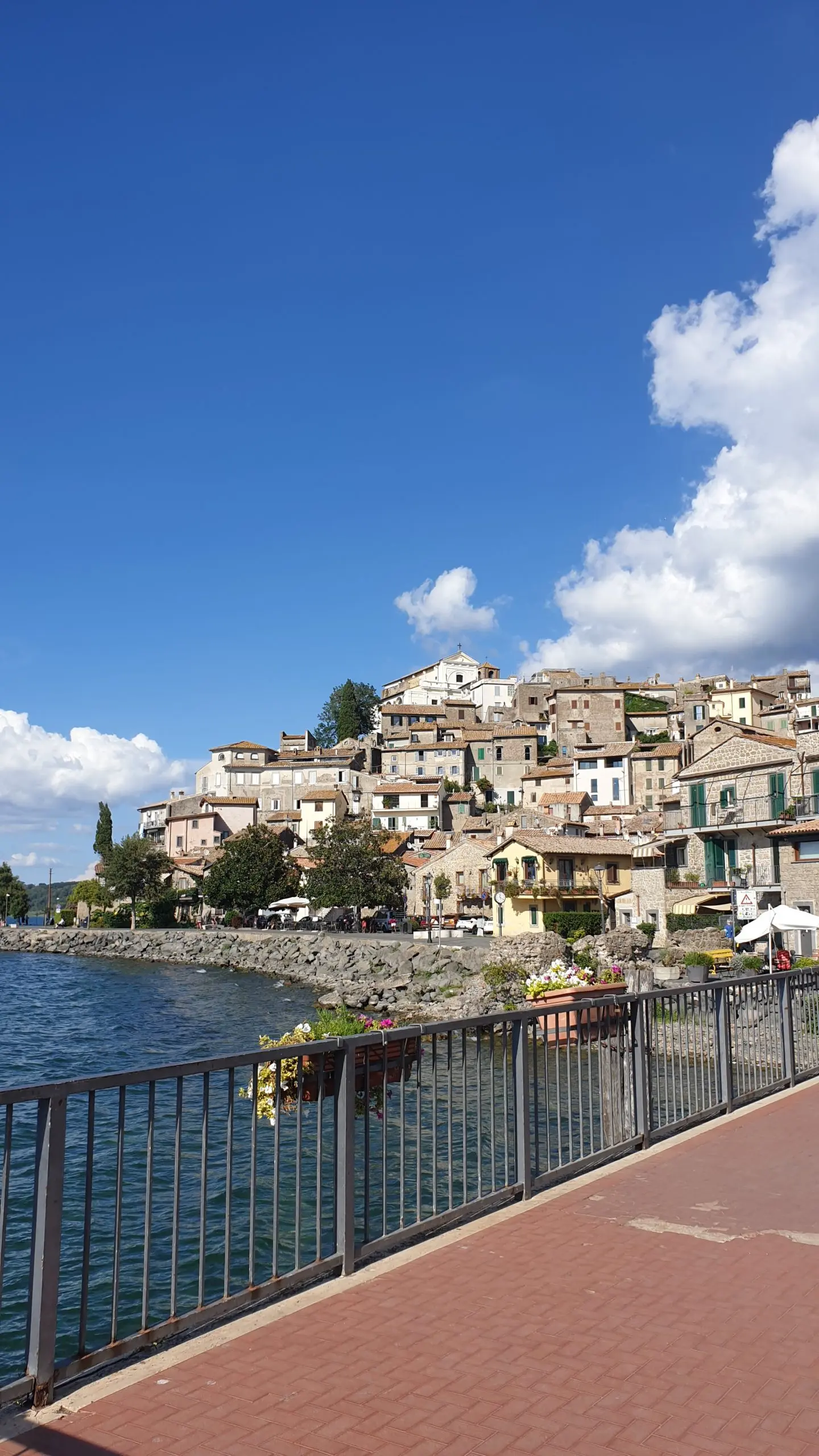 Esplorando Anguillara Sabazia: Cultura, Storia e Natura
