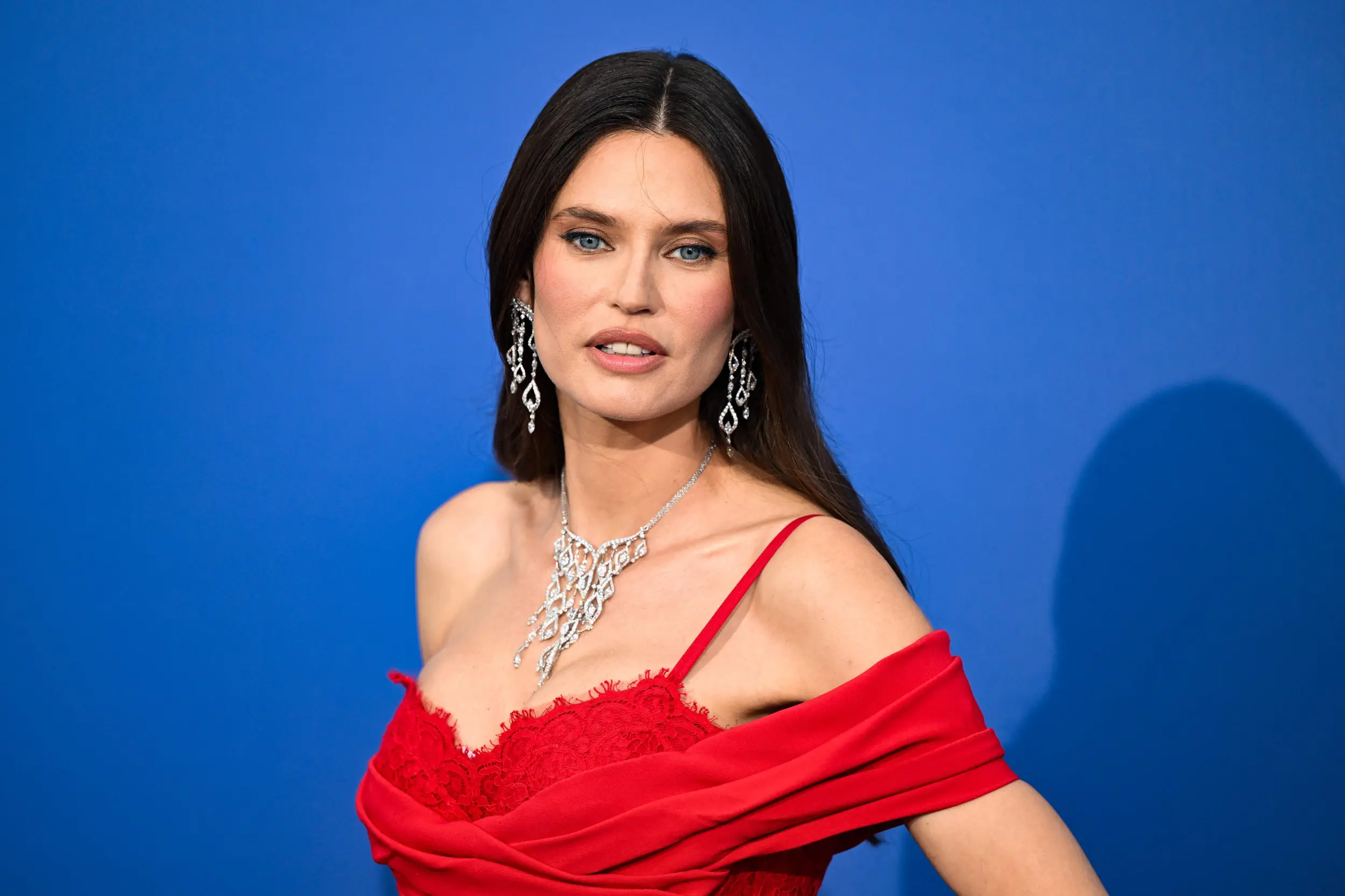 La Carriera di Bianca Balti: Icona della Moda e della Bellezza