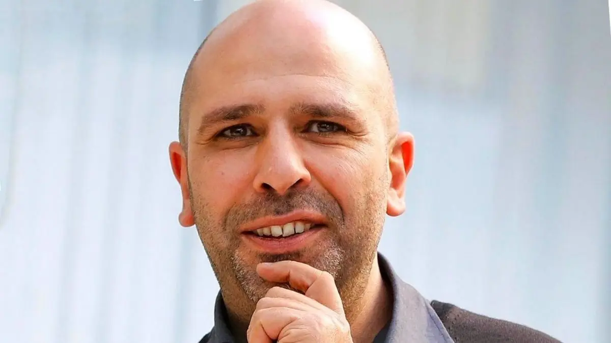 Checco Zalone: Un’icona del Cinema Italiano