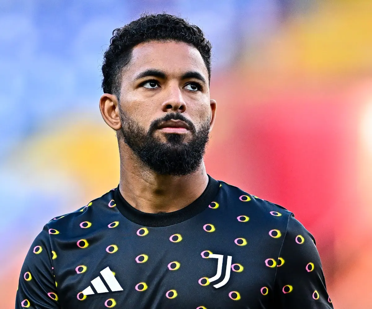 Douglas Luiz: Il Talento del Calcio Brasiliano