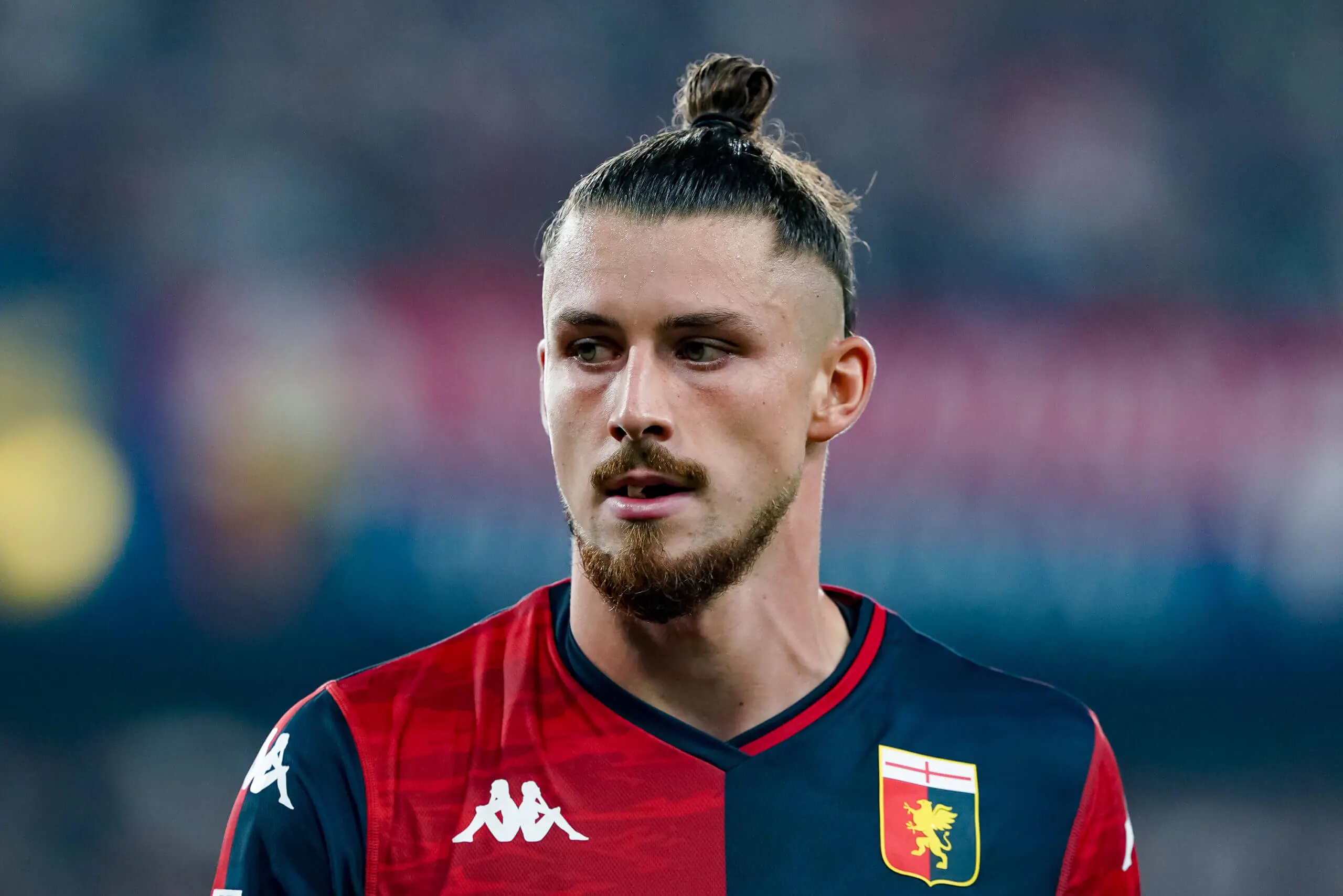 Dragusin: Il Giovane Talento del Calcio Italiano