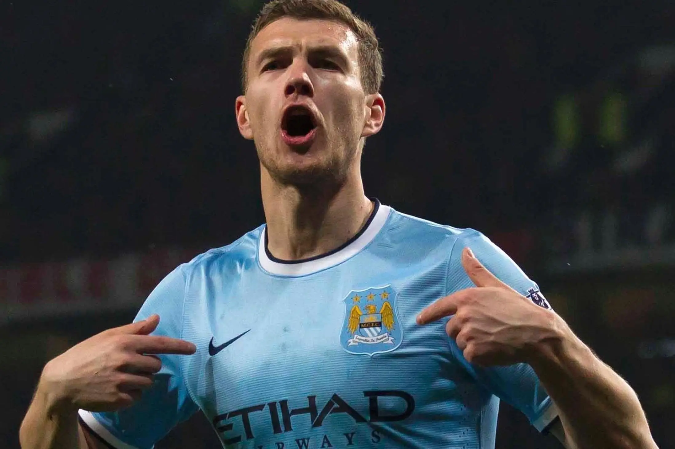 Edin Dzeko: Un gigante del calcio italiano