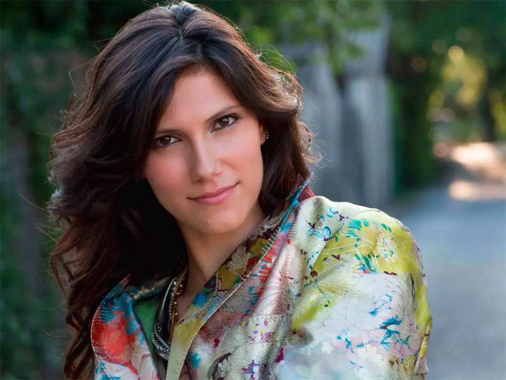 Elisa Toffoli: Un’icona della Musica Italiana