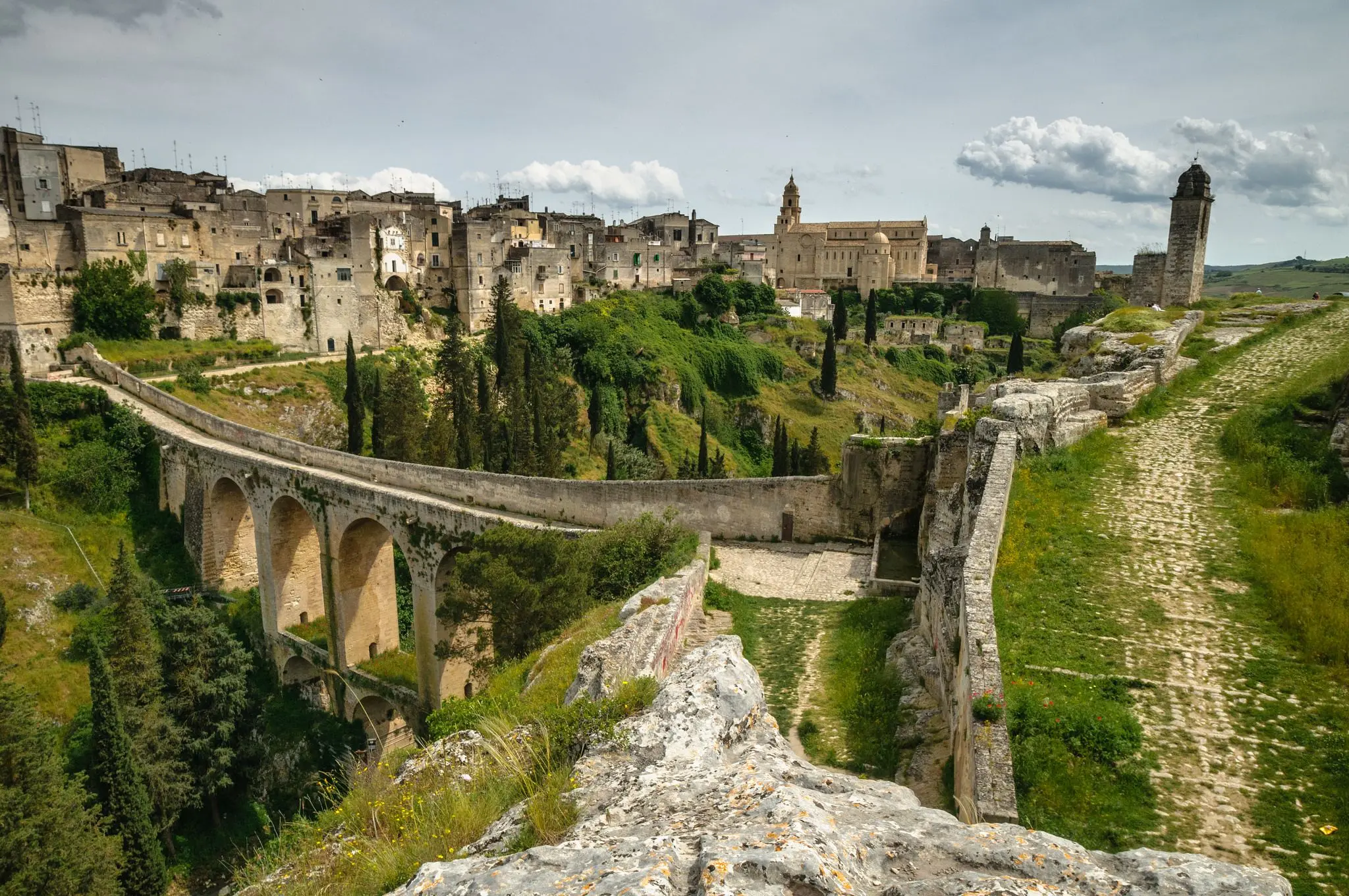 Esplorando Gravina di Puglia: Una Gemma Storica della Puglia