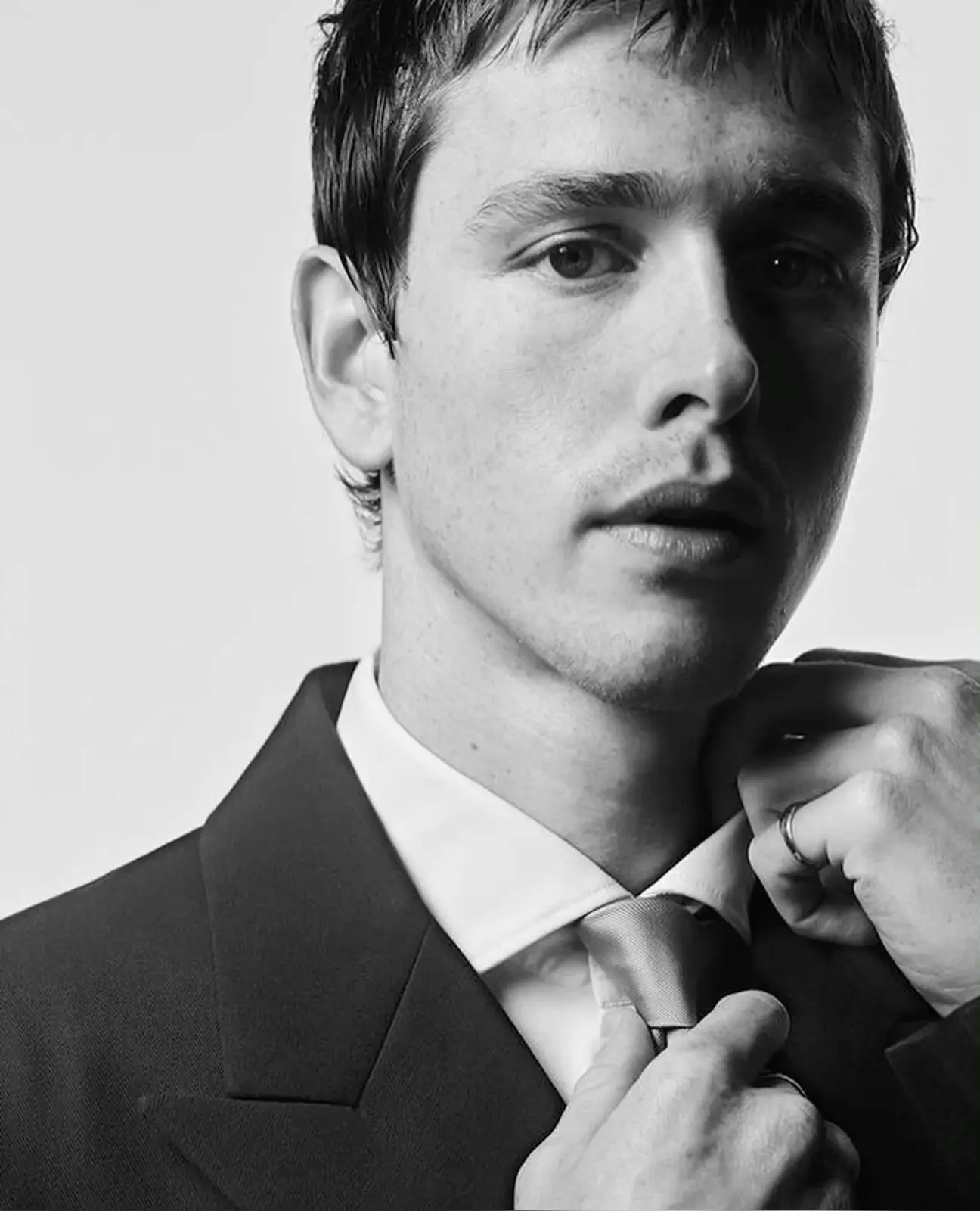 La Carriera di Harris Dickinson: Un Giovane Talento di Hollywood