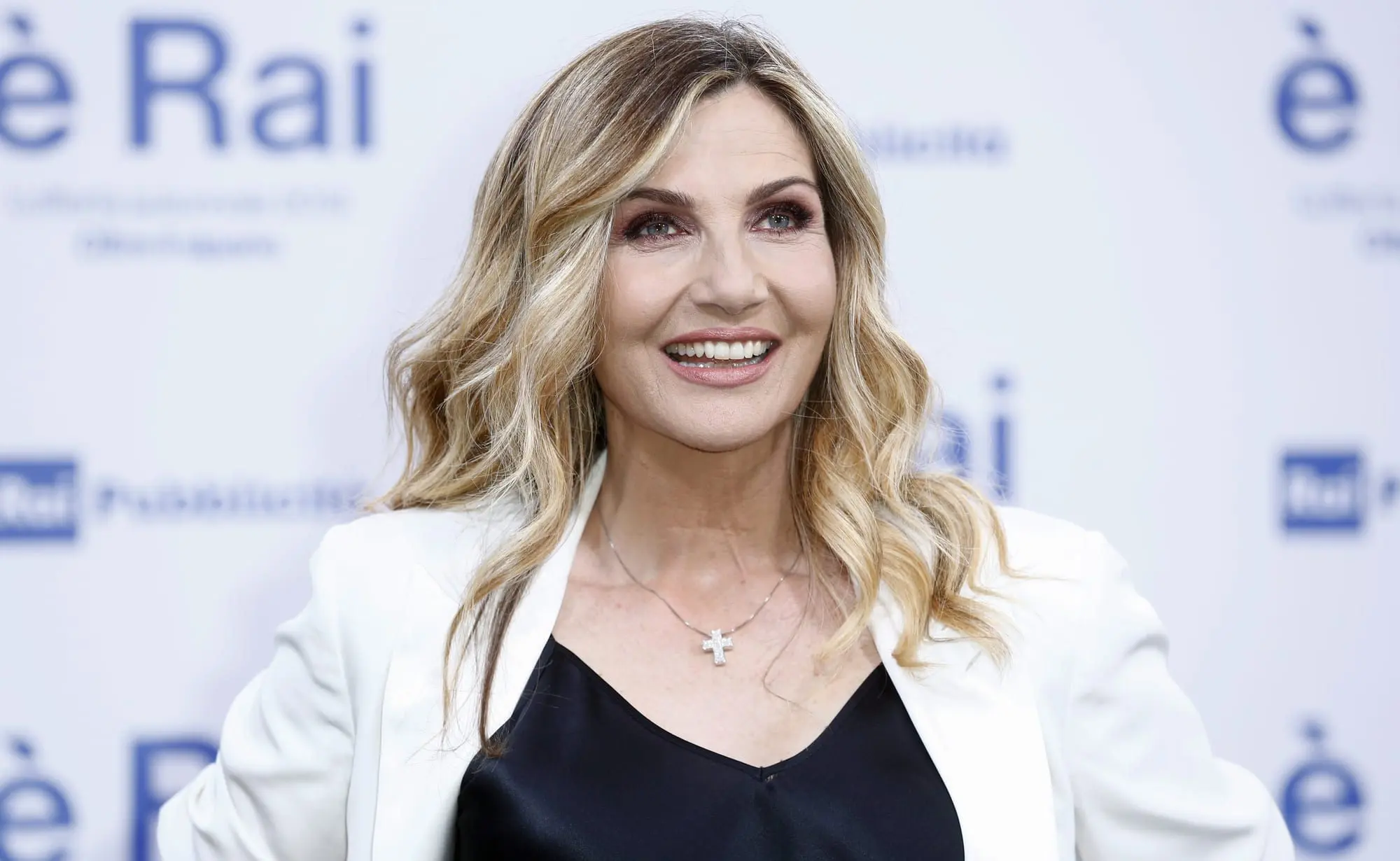 Lorella Cuccarini: Un Viaggio tra Successi e Innovazioni