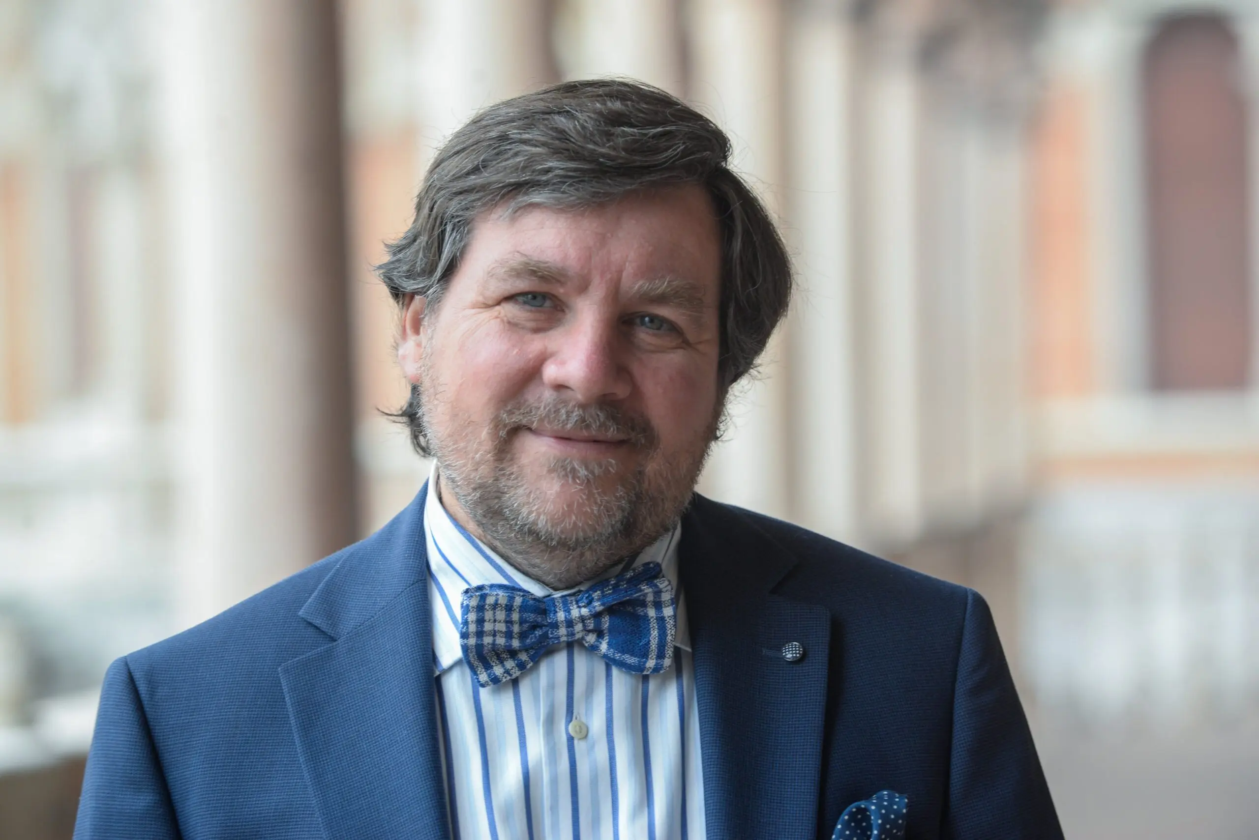 Chi è Luca Mercalli e il Suo Ruolo nella Lotta ai Cambiamenti Climatici image 1