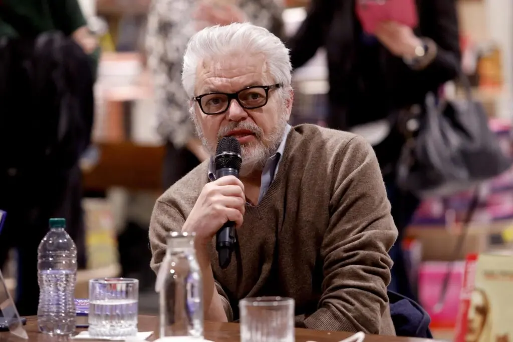 Luca Sofri: Una Voce Innovativa nel Giornalismo Italiano