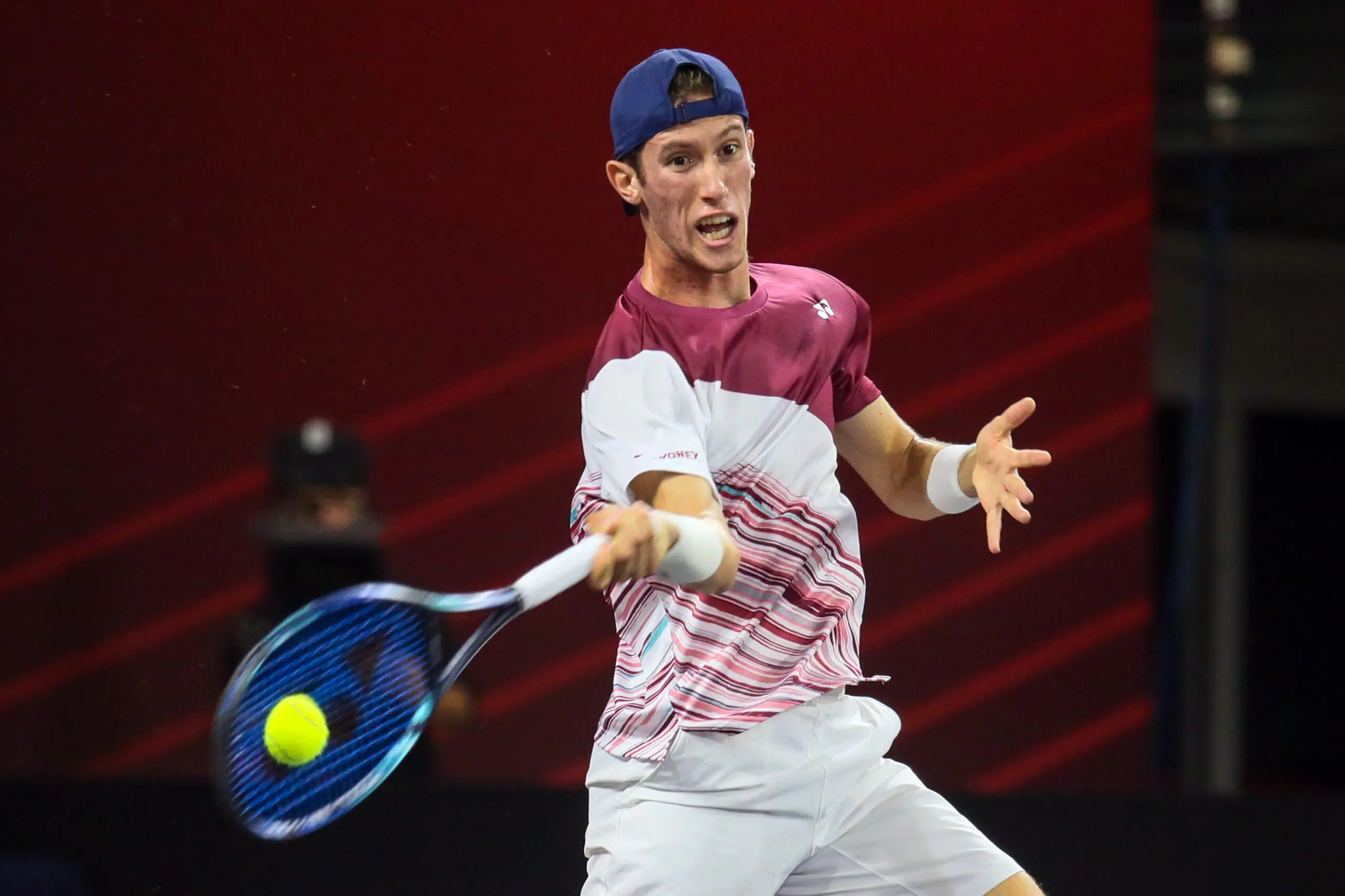 Il Confronto tra Maestrelli e Djokovic nel Tennis image 1
