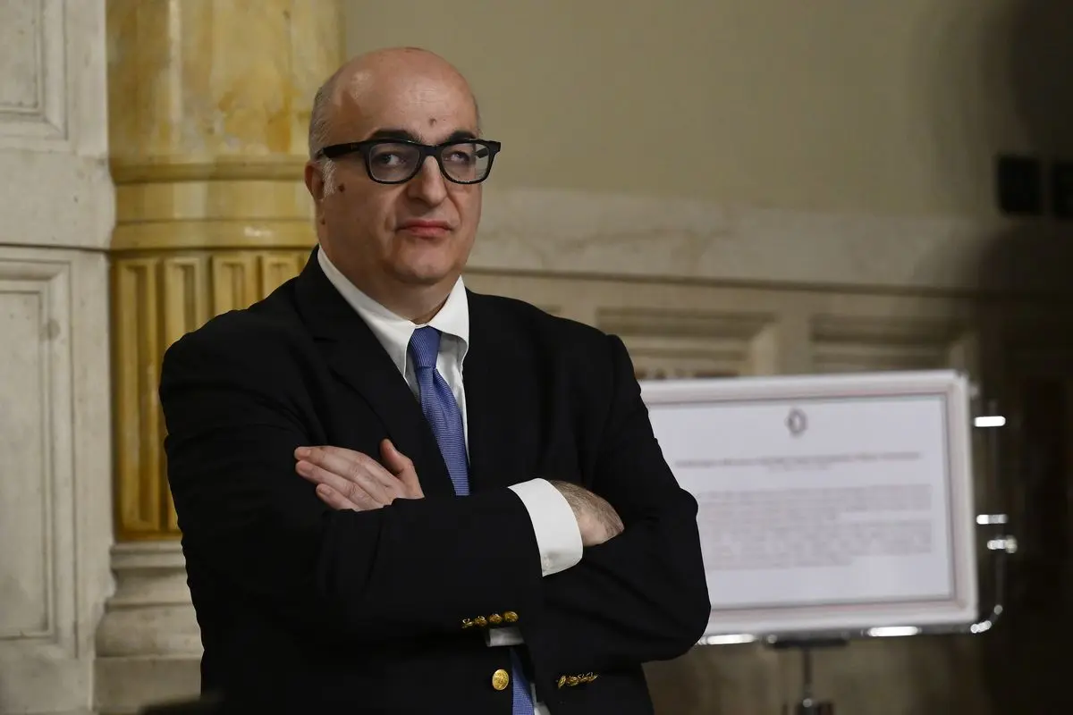Mario Sechi: Una Voce Influente nella Politica Italiana