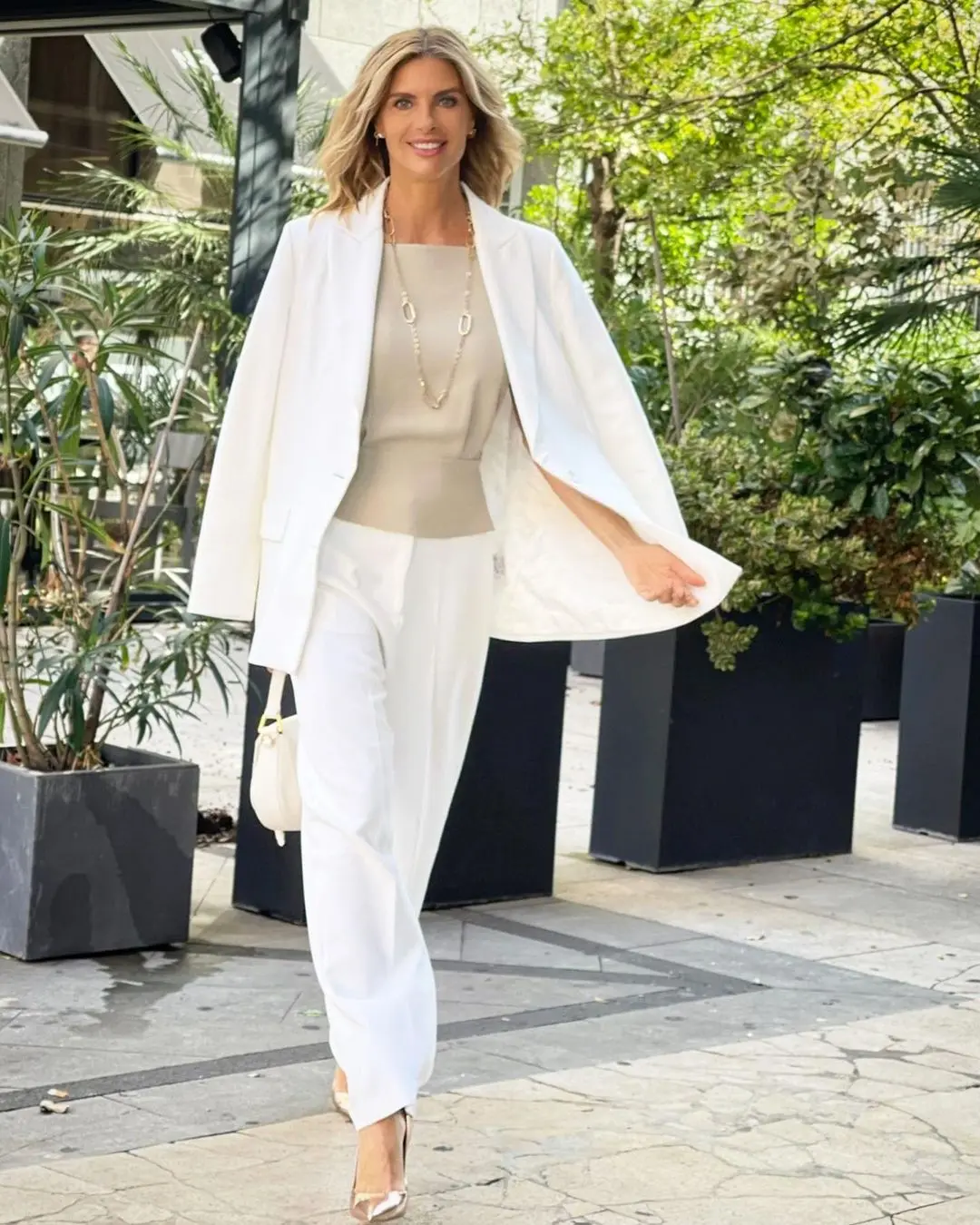 Martina Colombari: Una Vita tra Moda e Successo