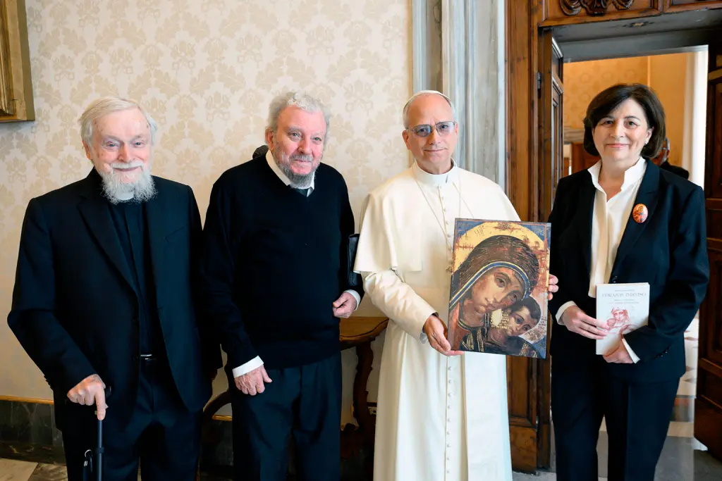 Il Ruolo di Papa Leone nel Cammino Neocatecumenale image 1