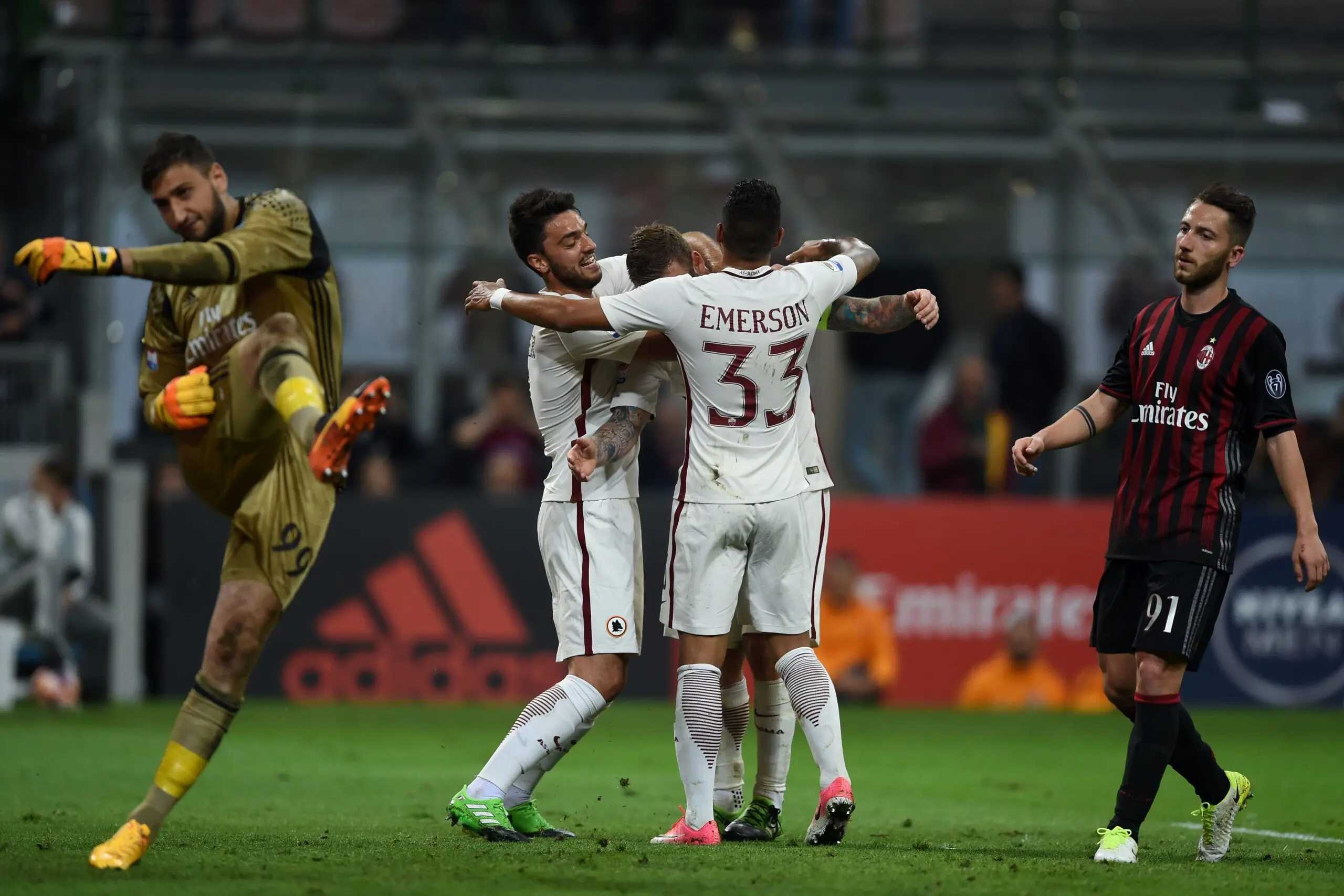 La Rivalità Storica tra Roma e Milan nel Calcio image 1