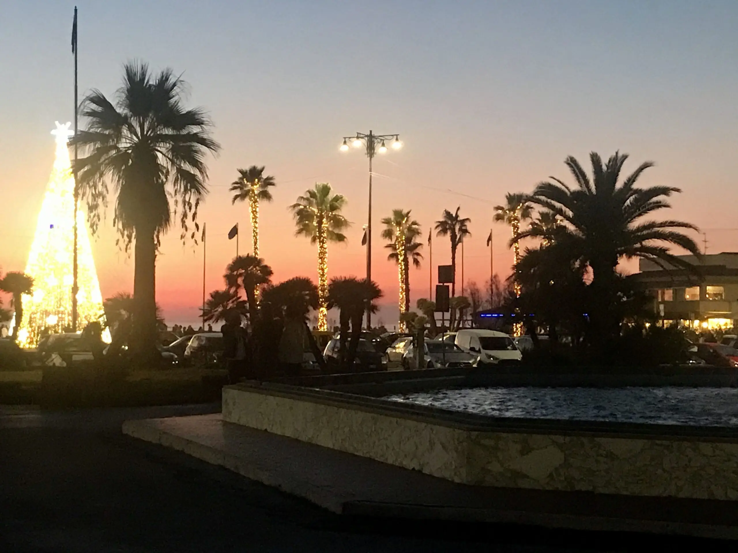 Alla Scoperta di Viareggio: Mare e Tradizione