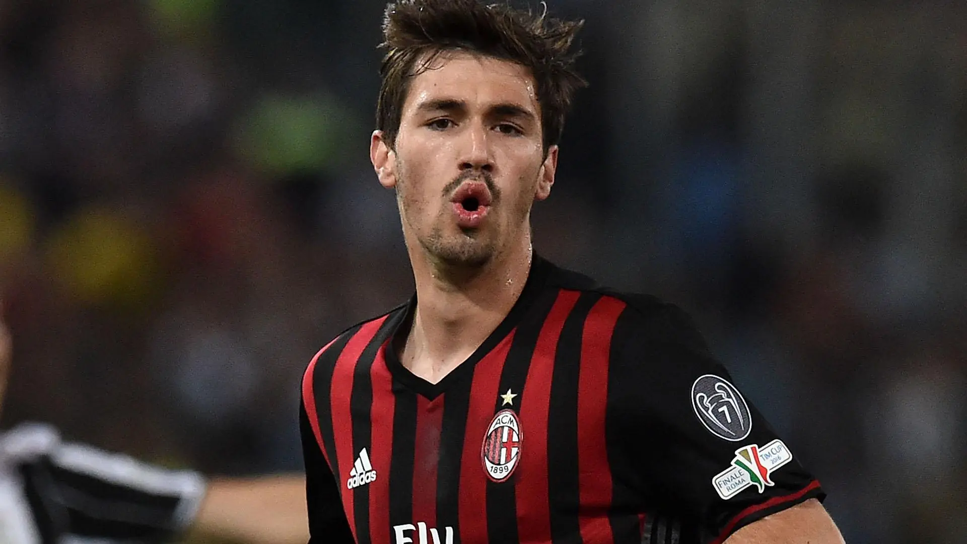 Alessio Romagnoli: Carriera e Riconoscimenti