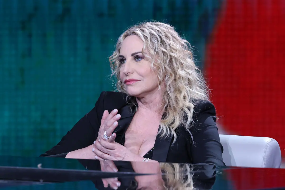 Antonella Clerici: Icona della Televisione e della Cucina Italiana