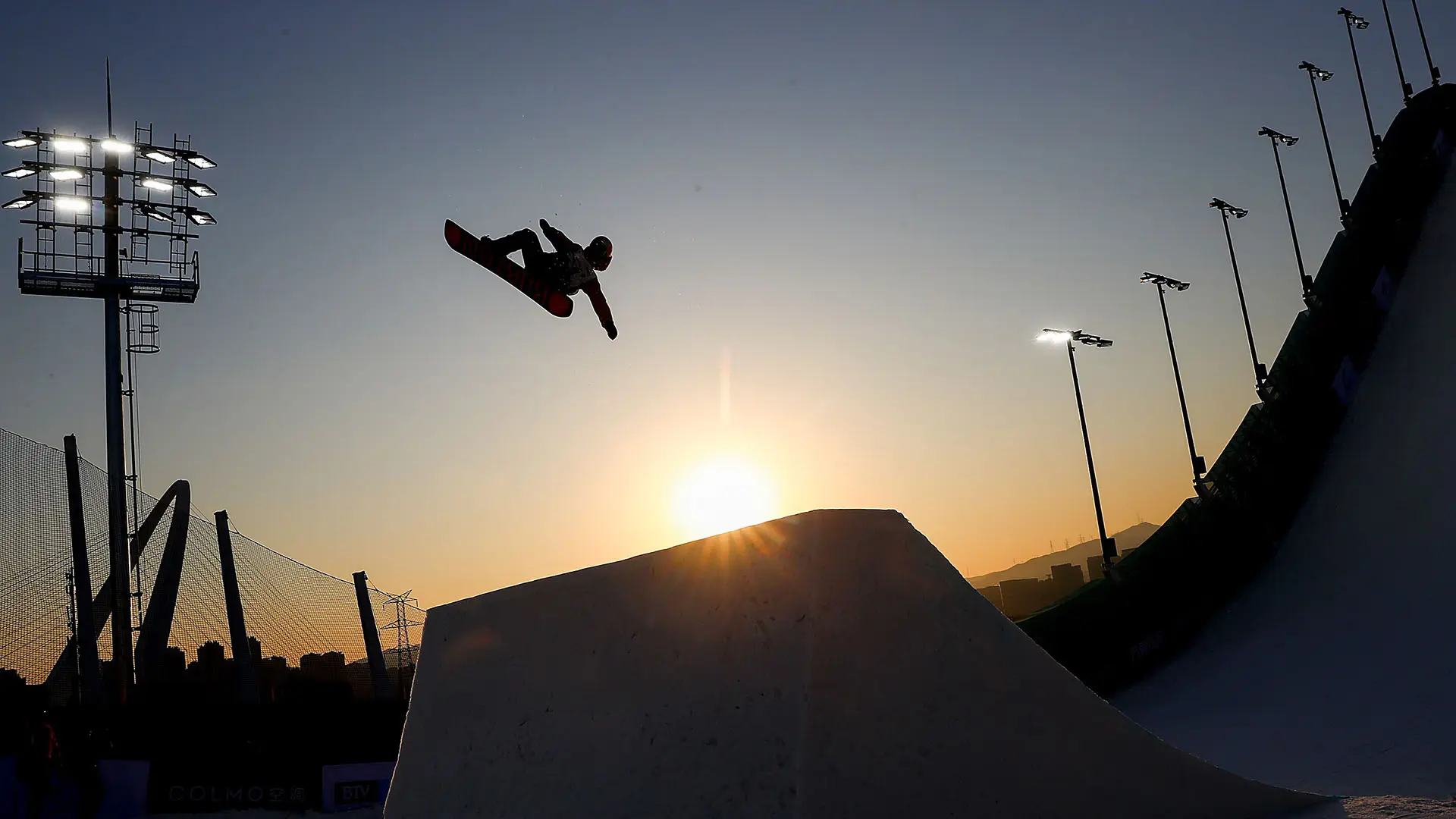 Cos’è il Big Air Snowboard e Perché è Così Popolare