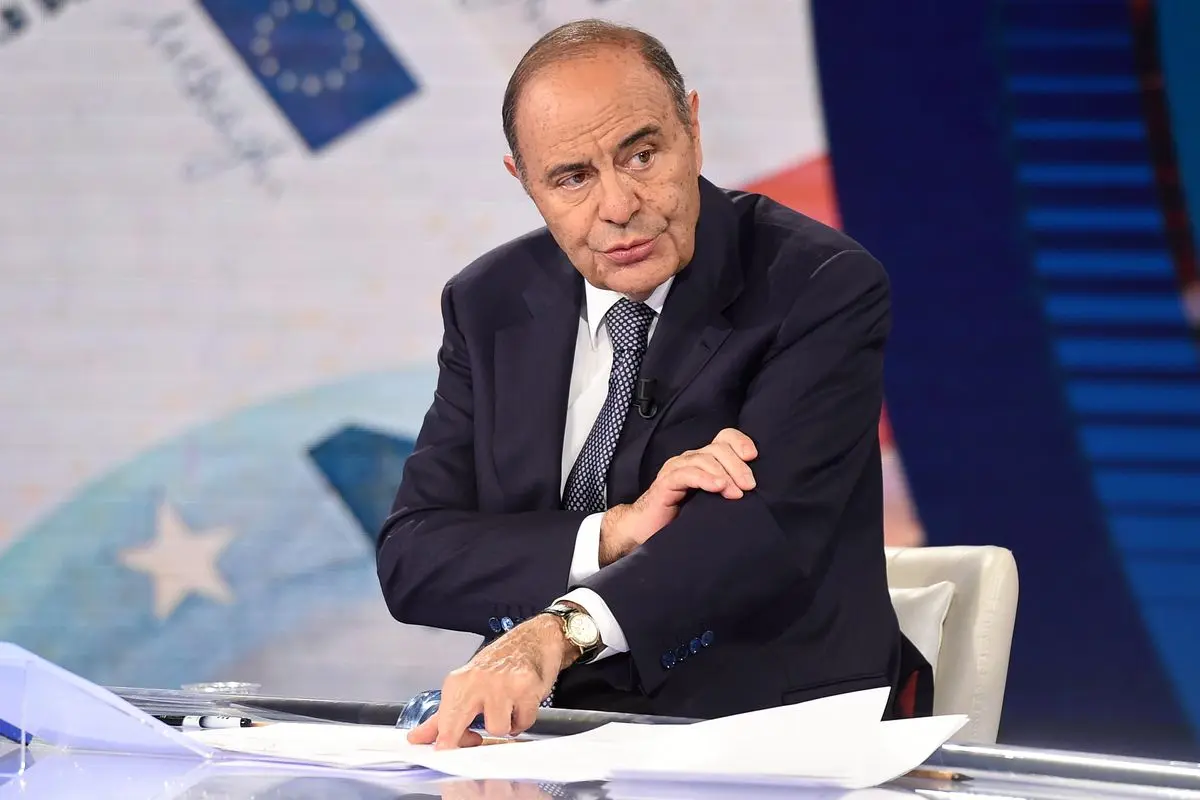 Bruno Vespa: L’icona del giornalismo italiano