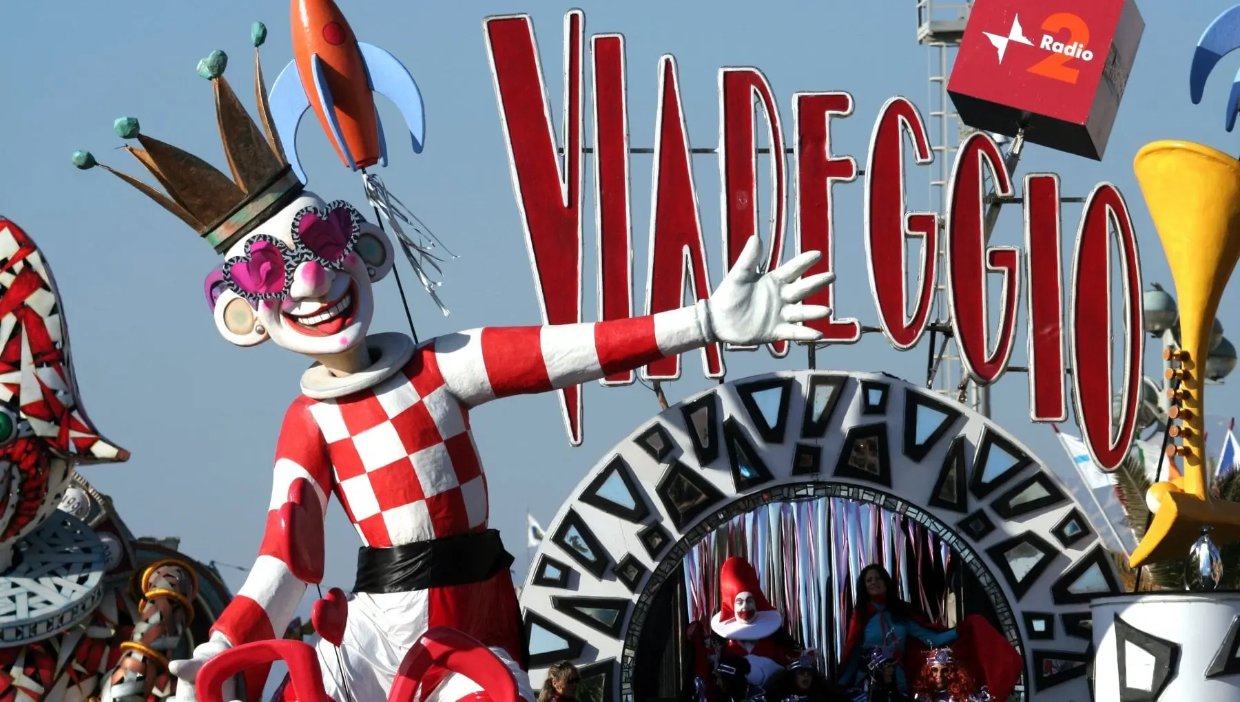 Il Carnevale di Viareggio: Un Festeggiamento di Colori e Creatività