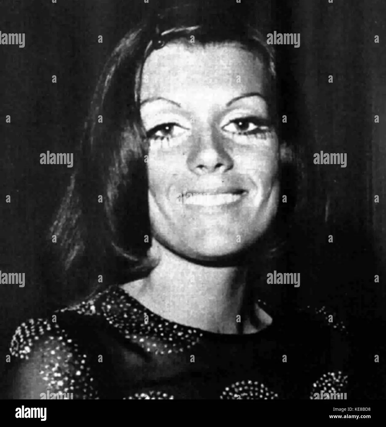 Caterina Caselli: Storia e Influenza della Cantante Italiana