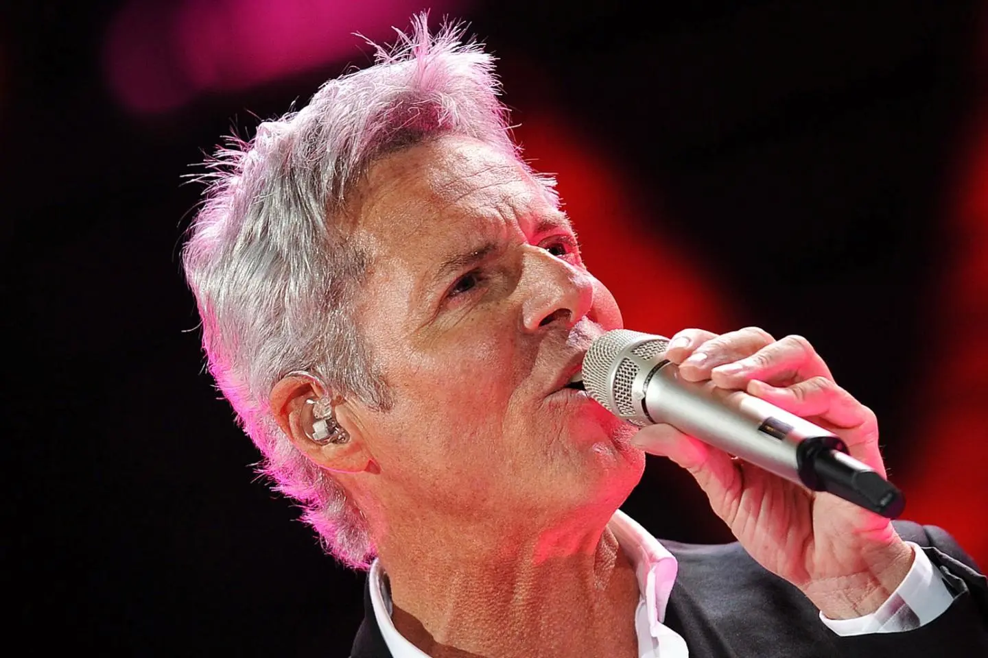 Claudio Baglioni: un’icona della musica italiana