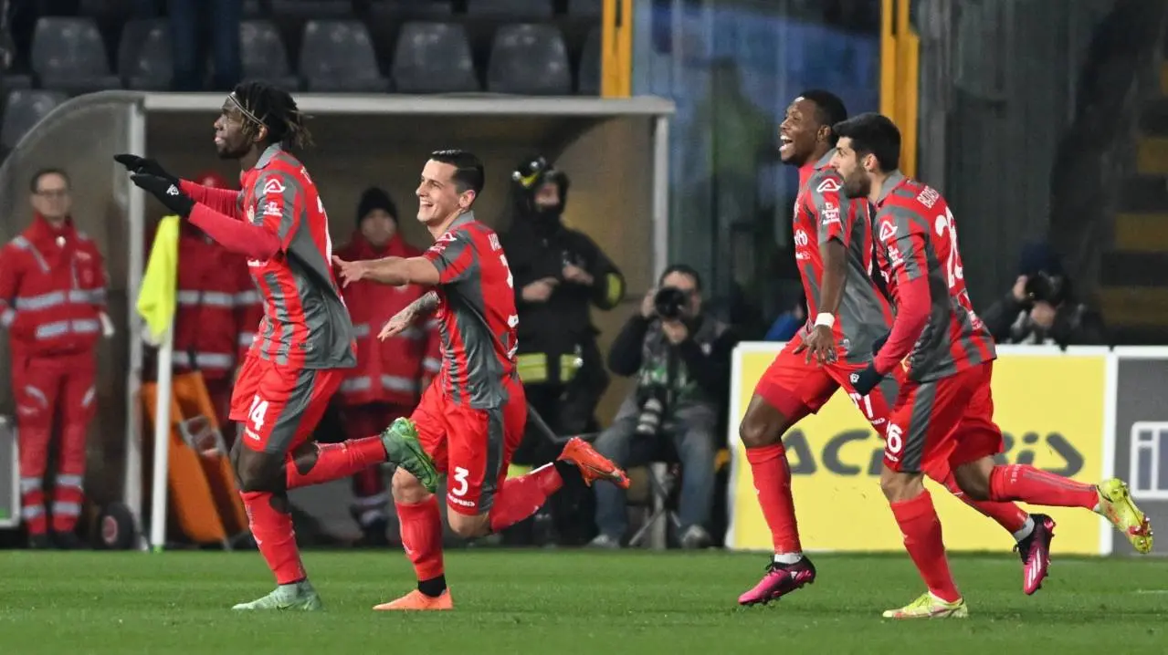 La Cremonese: Un Viaggio nel Calcio Italiano