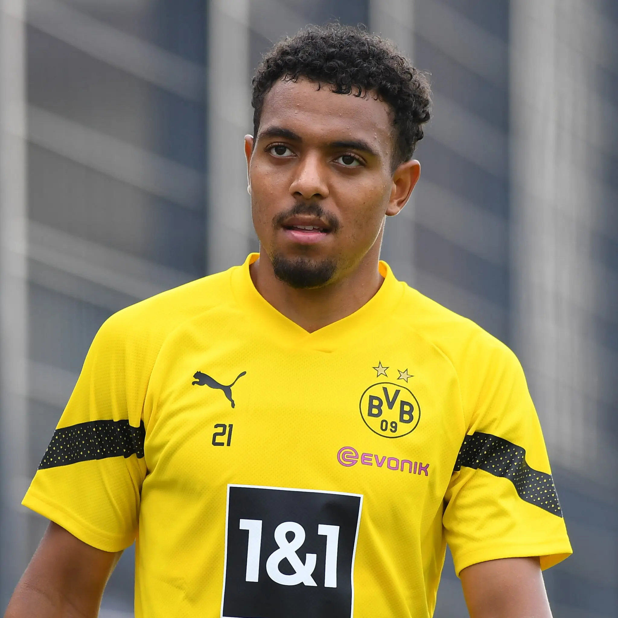 Donyell Malen: Il Talento Olandese che Incanta i Tifosi