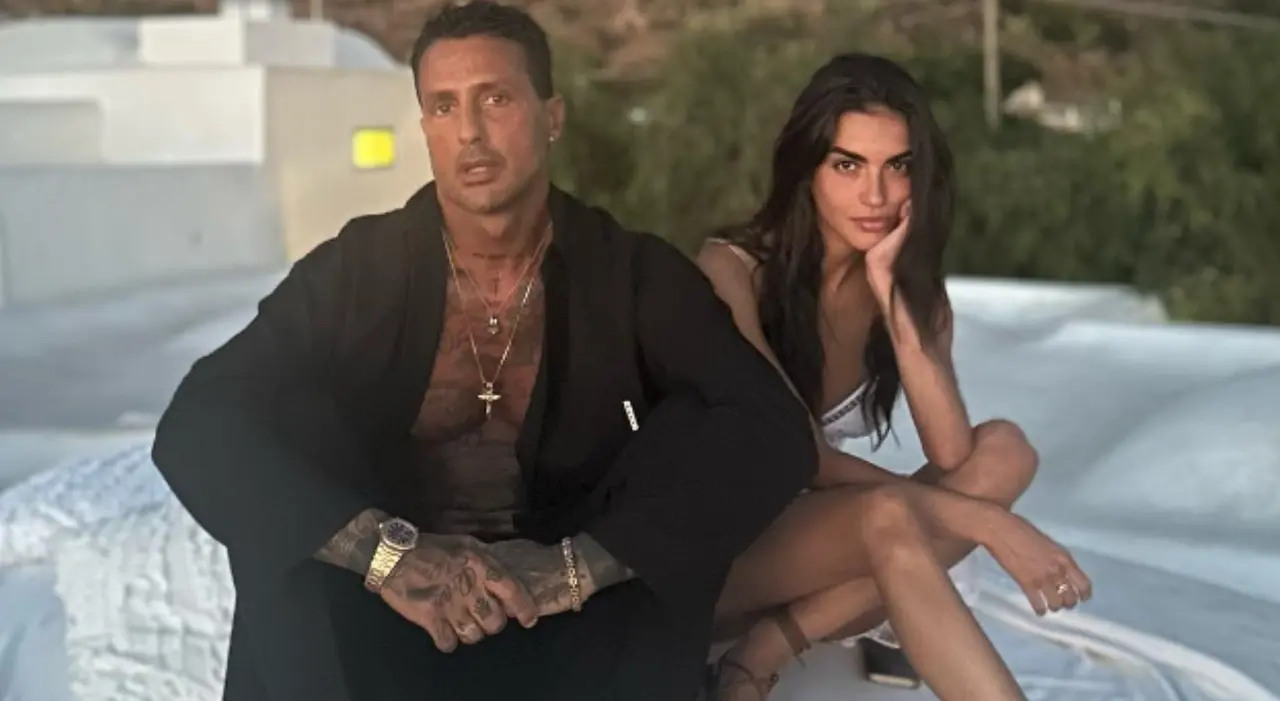 Fabrizio Corona: Dalla celebrità alle controversie