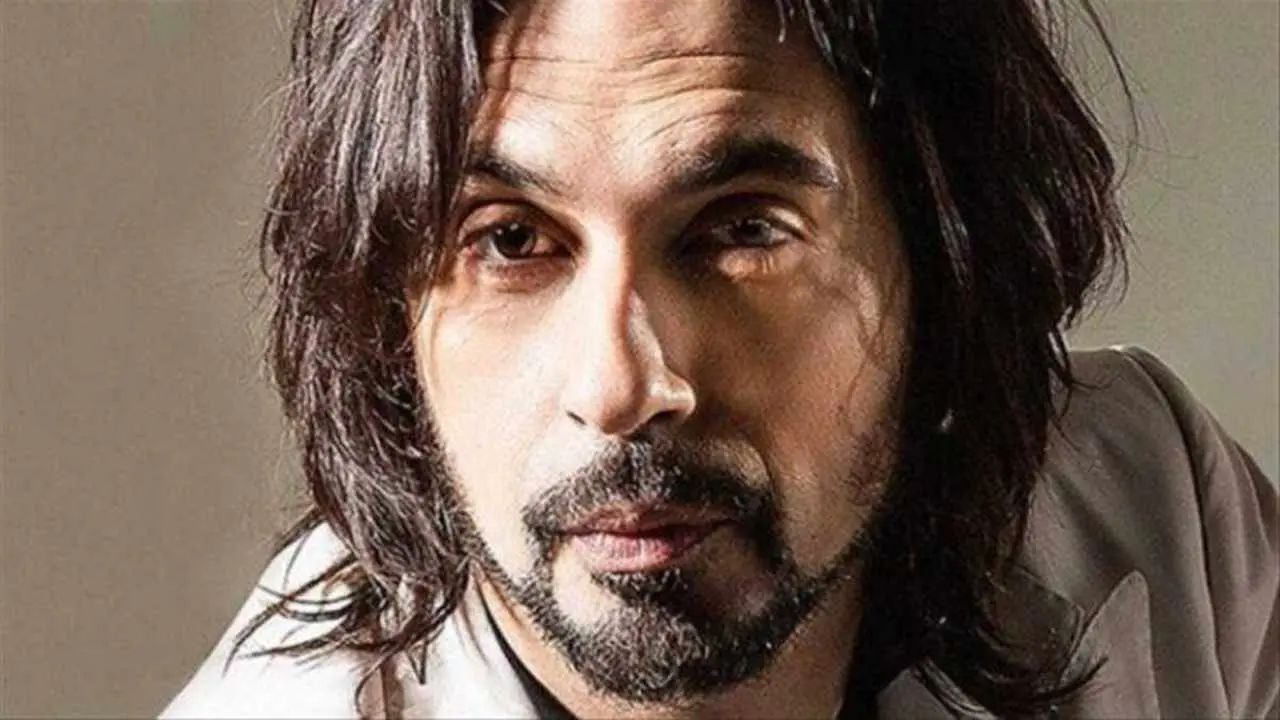 Francesco Sarcina: Vita, carriera e progetti recenti