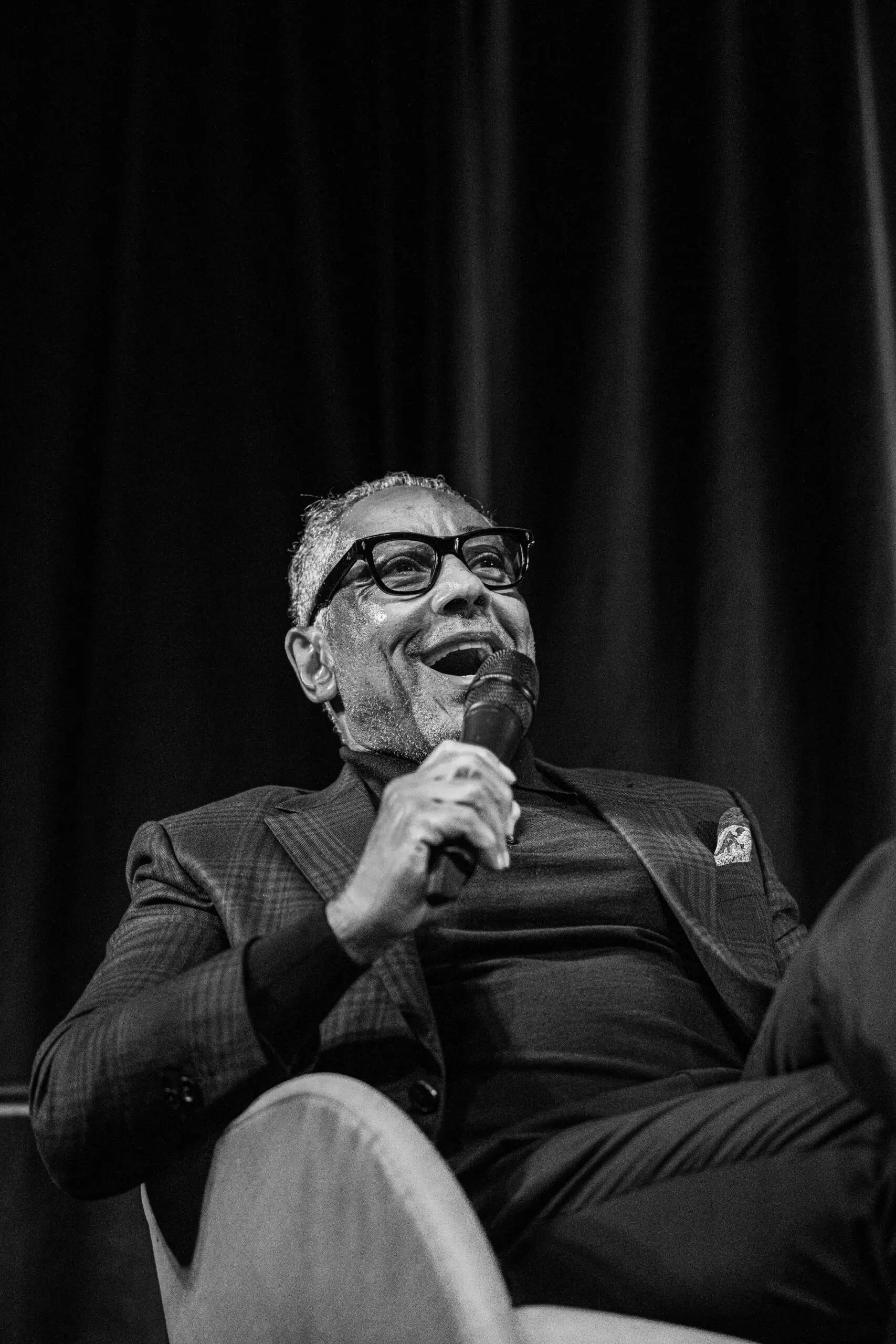 La Carriera di Giancarlo Esposito: Un’Icona del Cinema e della TV