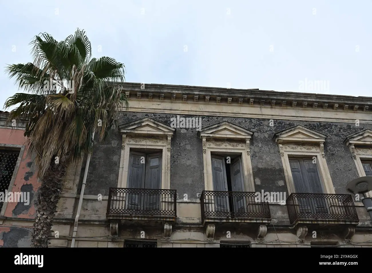Giarre: Tesori e Tradizioni della Città Sotto l’Etna