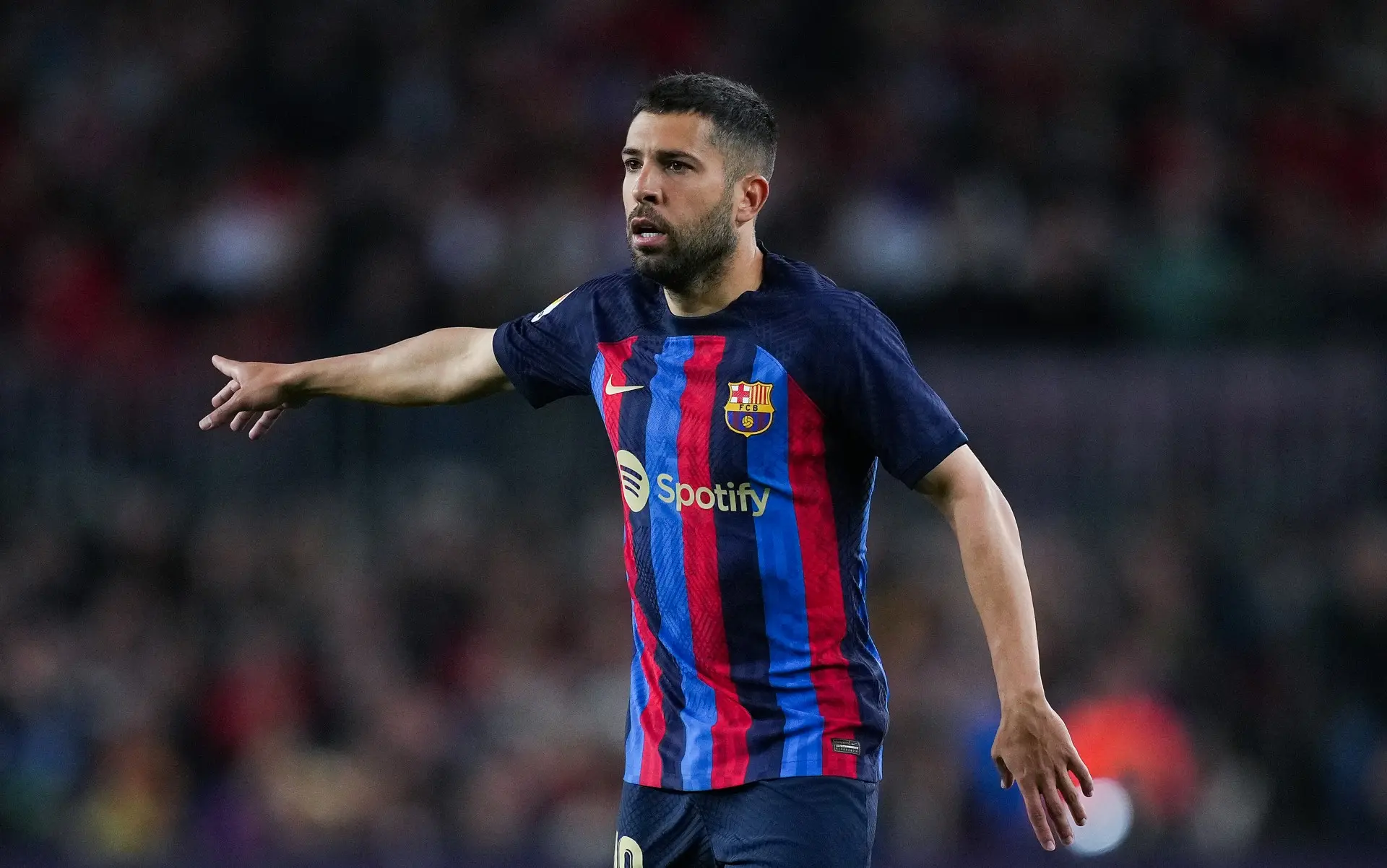 Girona e Barcelona: Sfida Cruciale nella Liga
