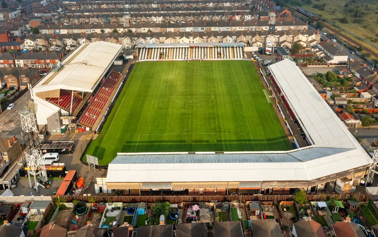 Grimsby Town e Wolverhampton: Un Incontro Cruciale nel Calcio