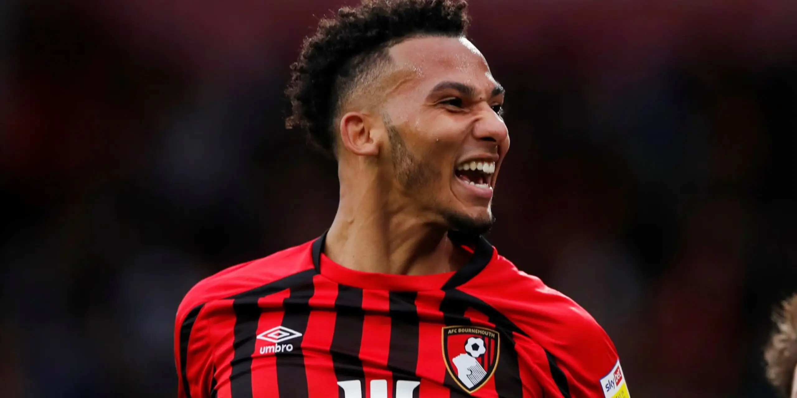 Lloyd Kelly: La Stella Nascente dell’AFC Bournemouth
