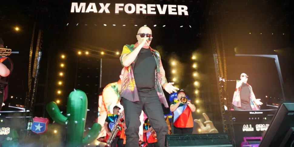 max pezzali 2026 — IT news