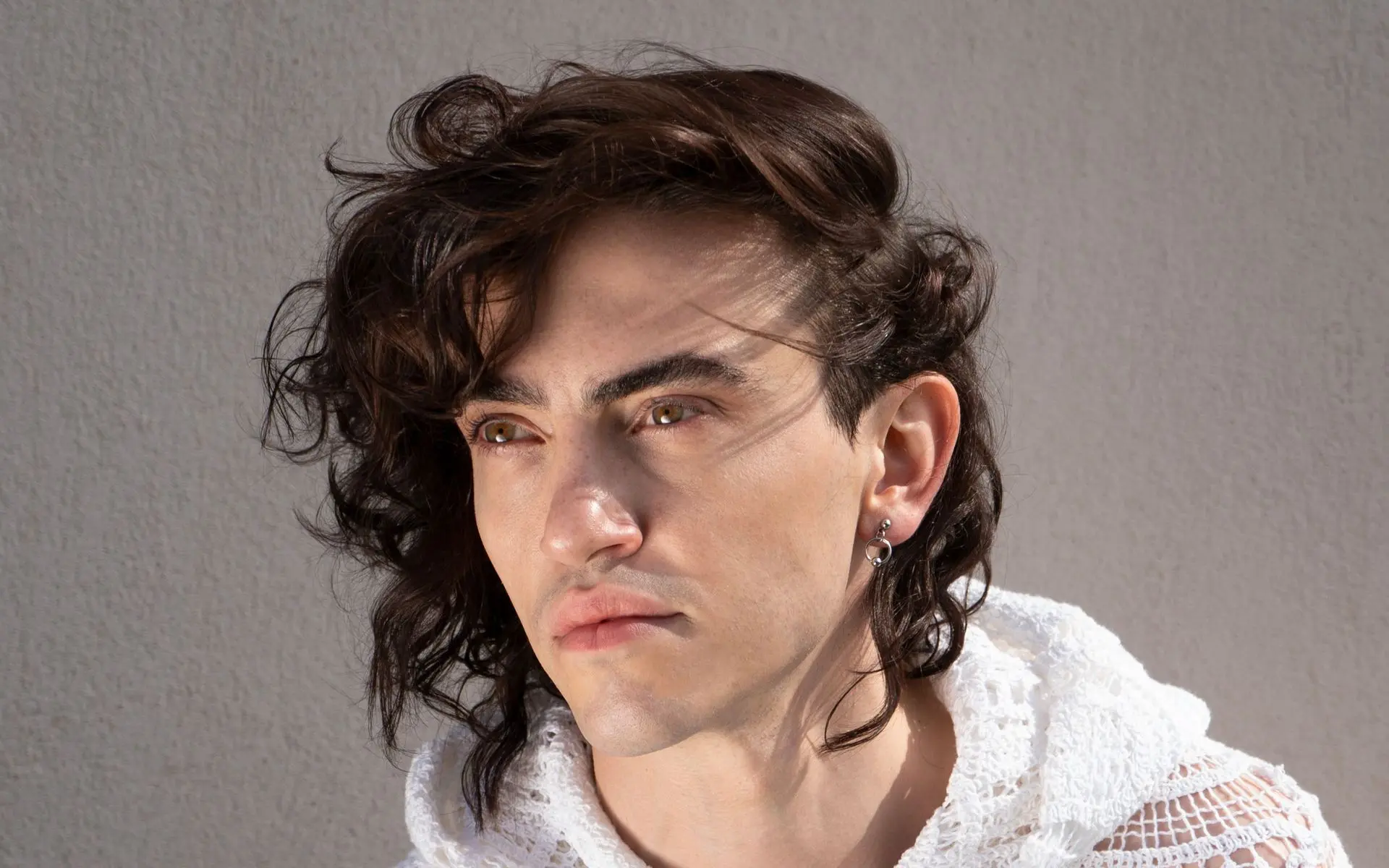 Michele Bravi: Un Viaggio nella Sua Carriera Musicale