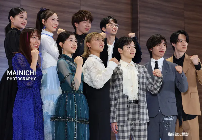 Mone Chiba: Un Talento Emergente nel Mondo dell’Arte