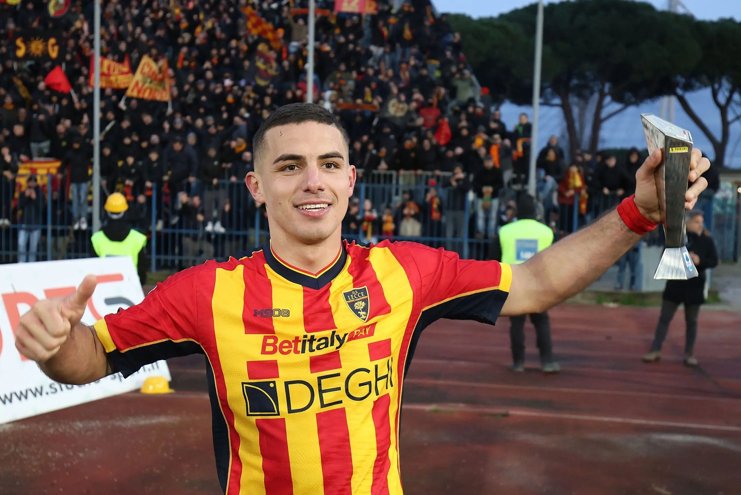 L’Ascesa di Nikola Krstović nel Mondo del Calcio