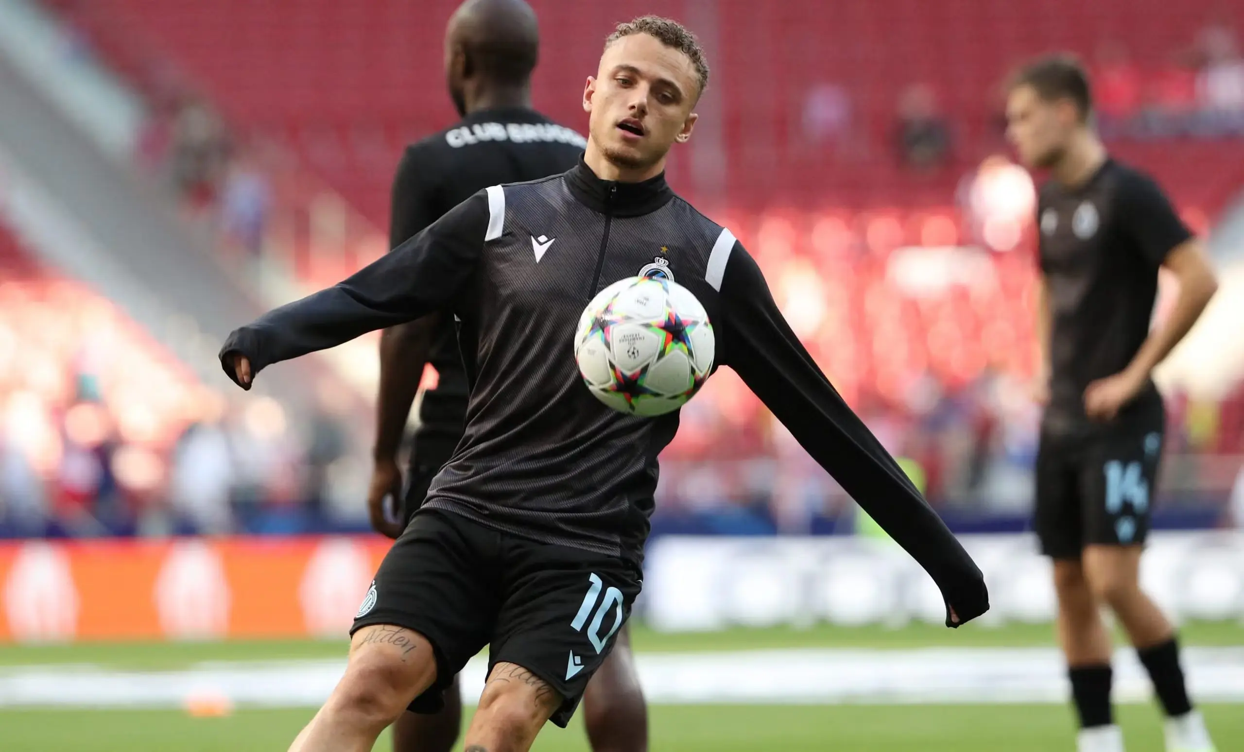 Noa Lang: La Nuova Stella del Calcio Europeo