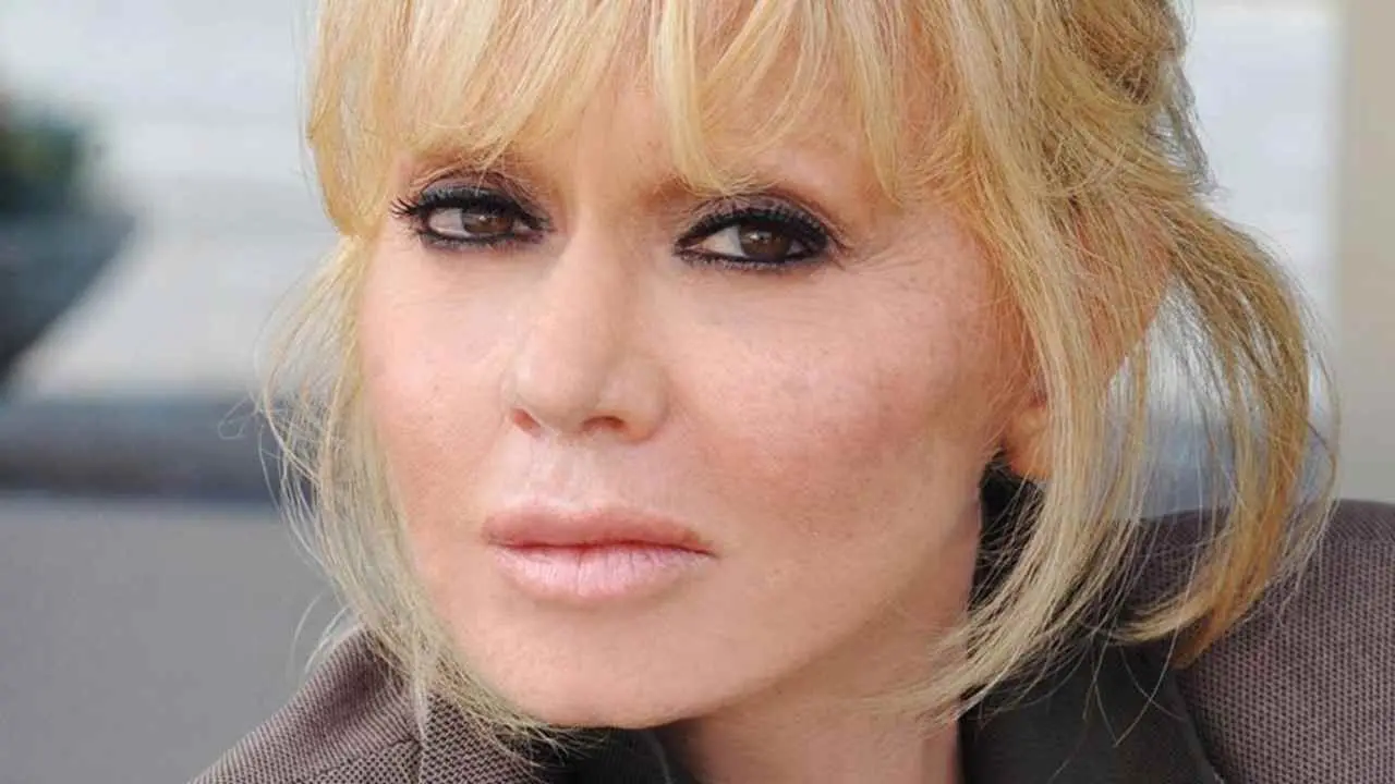 Rita Pavone: La Leggenda della Musica Italiana