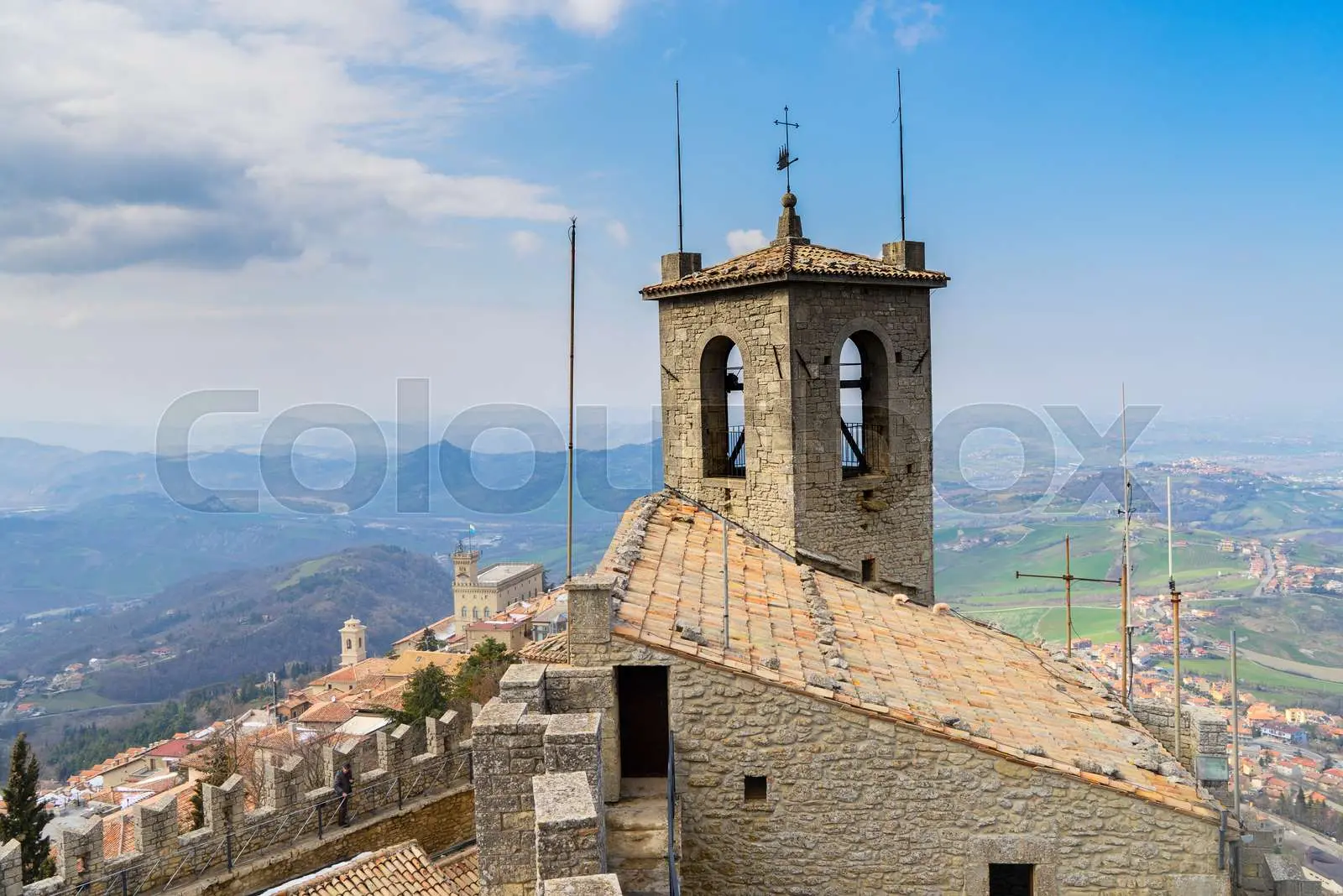 Scoprire San Marino: Storia e Attrazioni Imperdibili