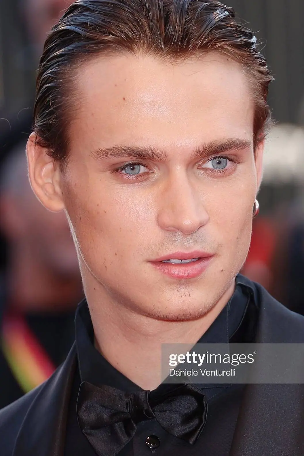 Saul Nanni: L’Ascesa di un Giovane Talento nel Cinema