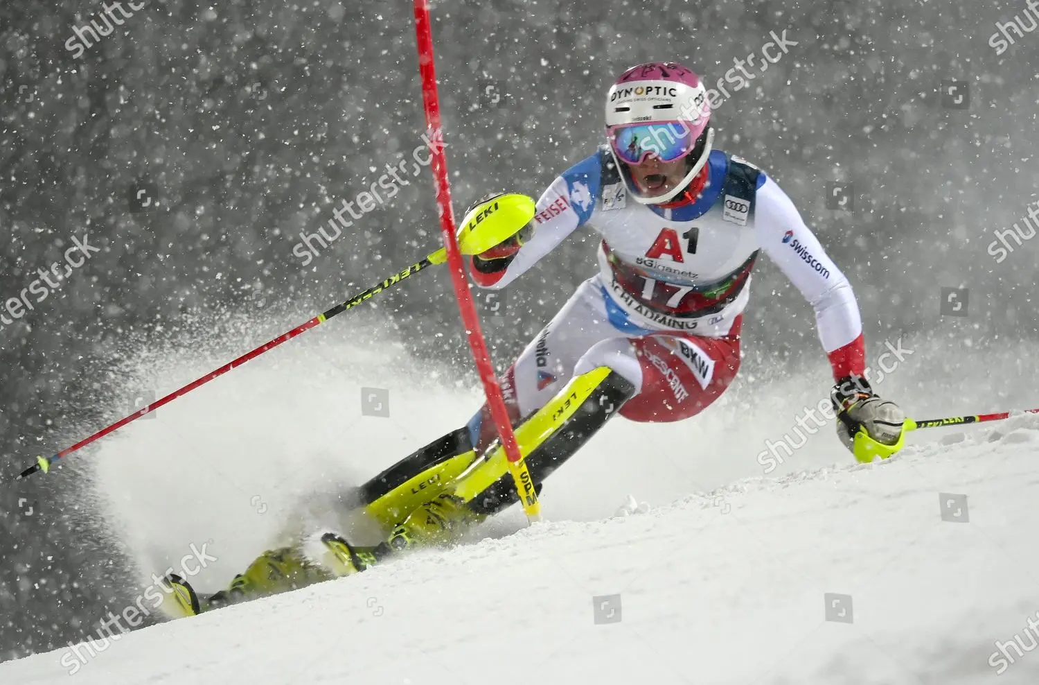 La Carriera di Tanguy Nef: Un Talento in Ascesa