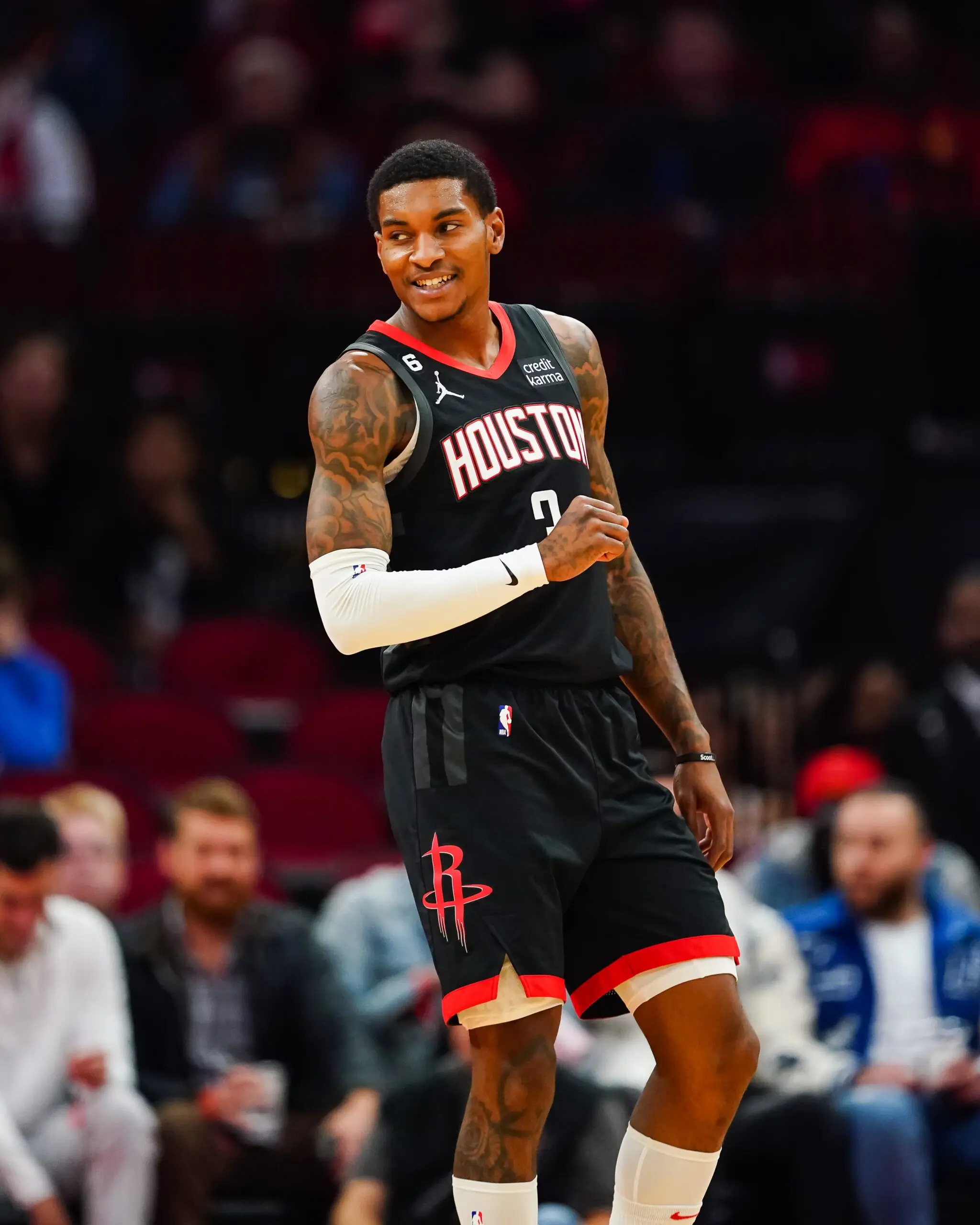 Analisi delle Prestazioni di Thunder e Rockets nella NBA image 1